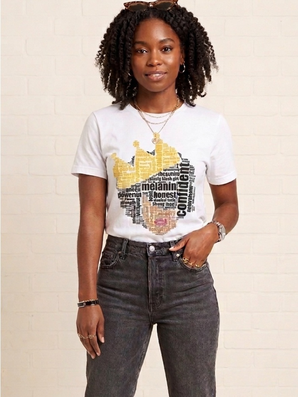 Designz By Morgan African Queen Word Art Graphic Tee Medium